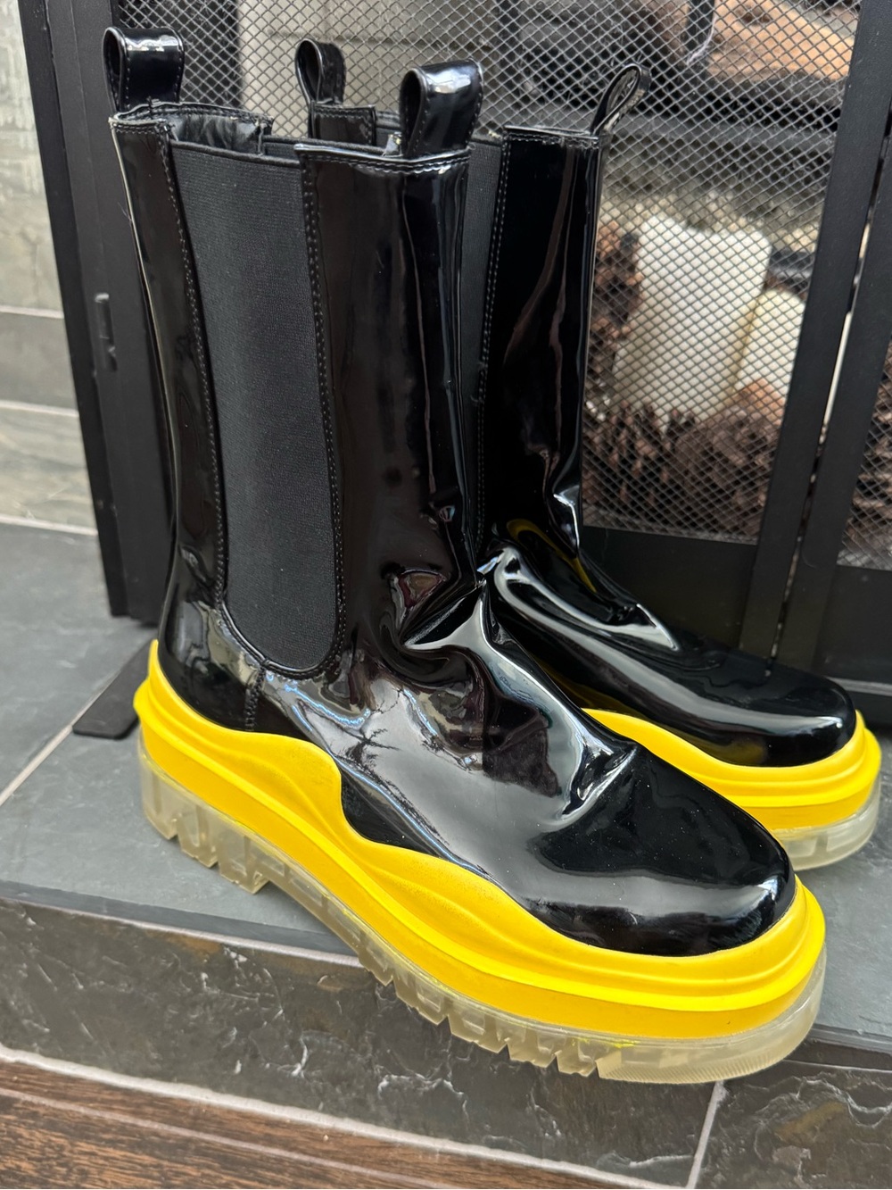 Azalea Wang Ghosted Platform Chelsea Boots Black Neon Yellow Clear Sz 8 NWOT